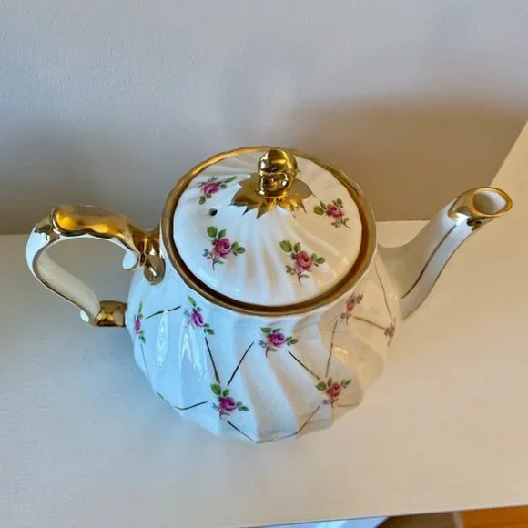 Vintage Sadler 1940s Pink Roses on Gold Trellis Teapot 2790 - Picture 4 of 9